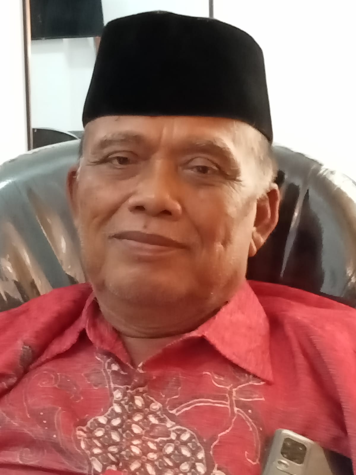 H. Sukamto Foto: H. Sukamto, sesepuh masyarakat Desa Tirtobinangun, Patian Rowo